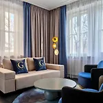 Garamond, A Tribute Portfolio Hotel, Old Town Hotel