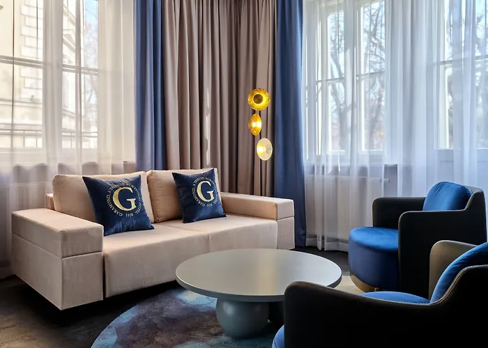 Garamond, A Tribute Portfolio Hotel, Old Town Hotel