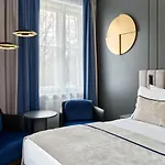 Hotel Garamond, A Tribute Portfolio Hotel, Old Town Krakau
