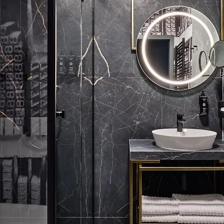 Garamond, A Tribute Portfolio Hotel, Old Town Otel Krakow
