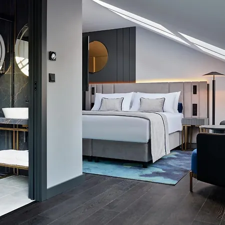 Garamond, A Tribute Portfolio Hotel, Old Town Hotel Cracovia