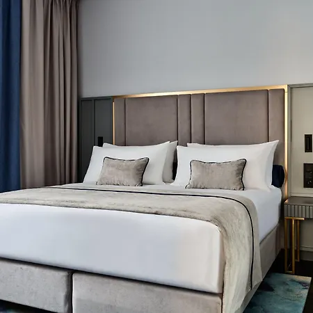 Garamond, A Tribute Portfolio Hotel, Old Town Hotel